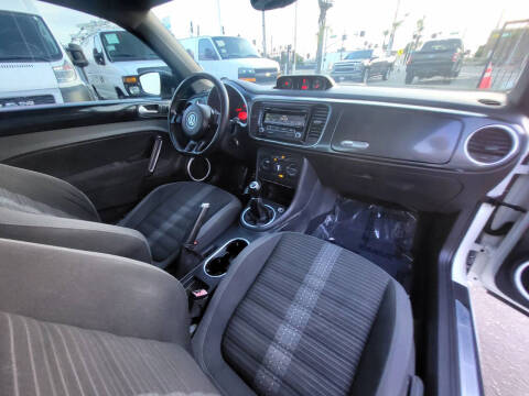 2012 Volkswagen Beetle