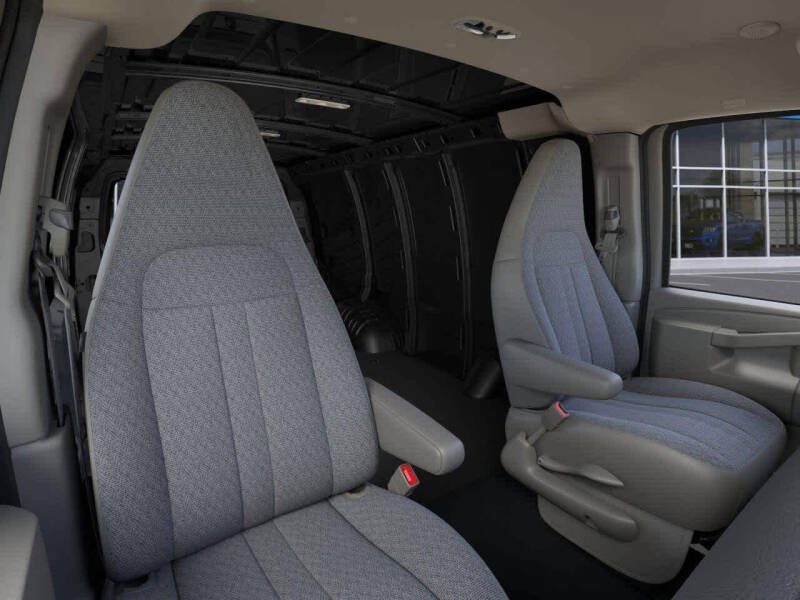 2026 Chevrolet Express 2500