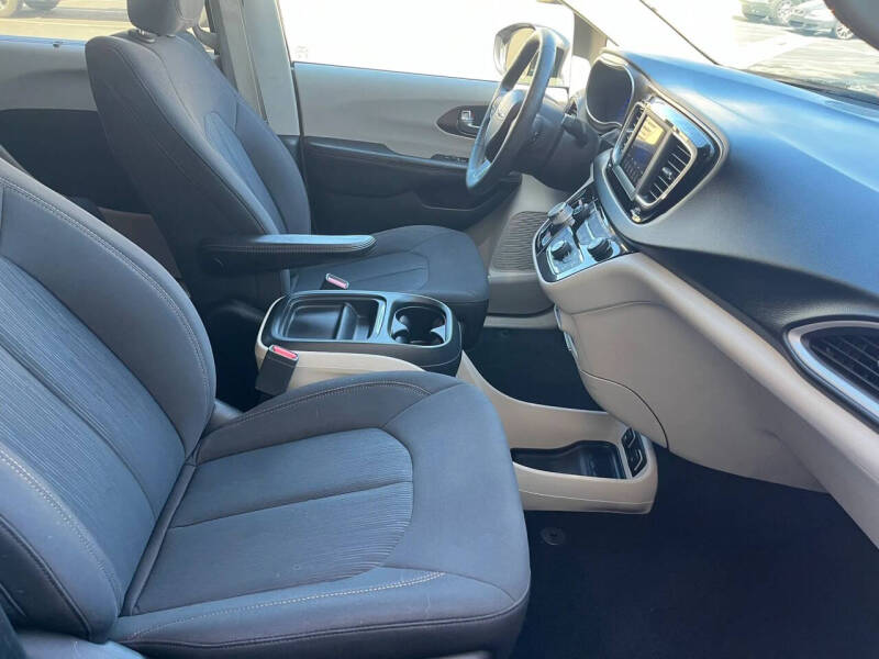 2018 Chrysler Pacifica Touring Plus
