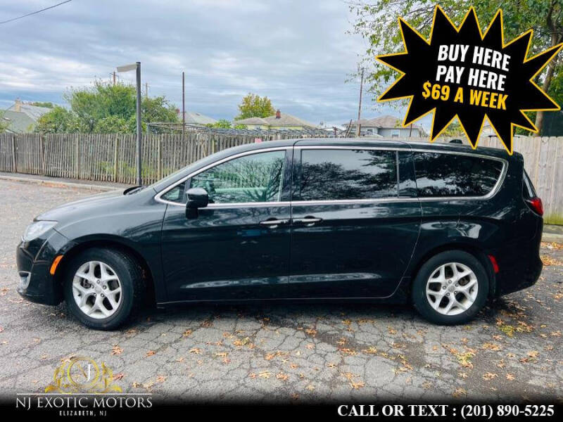 2018 Chrysler Pacifica Touring Plus