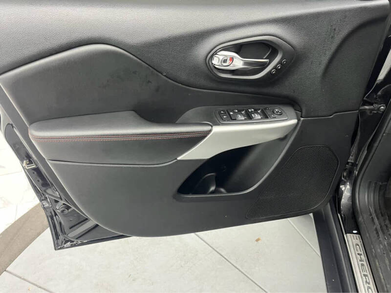 2018 Jeep Cherokee Trailhawk