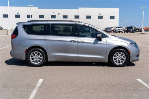 2020 Chrysler Voyager LXi