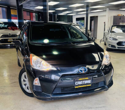 2014 Toyota Prius c Three