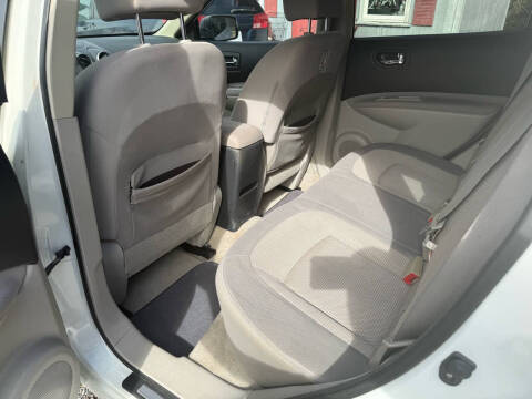 2011 Nissan Rogue SV