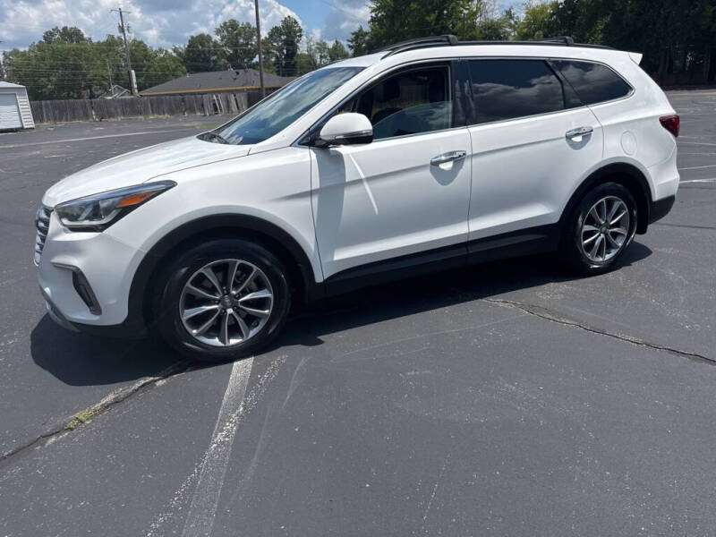 2017 Hyundai Santa Fe SE