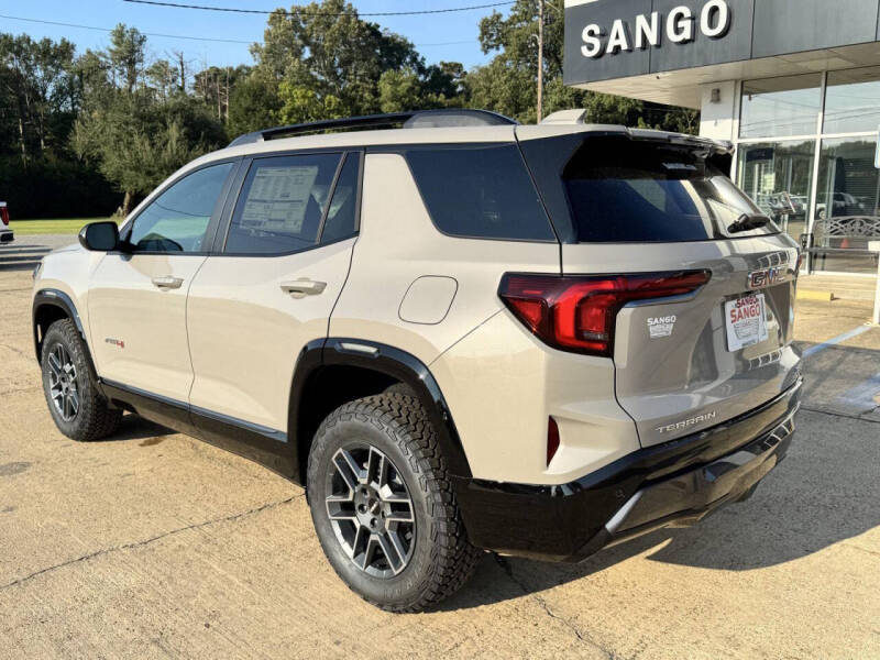 2026 GMC Terrain AT4