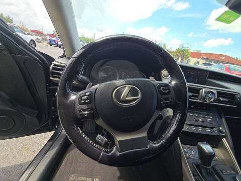 2019 Lexus IS 300