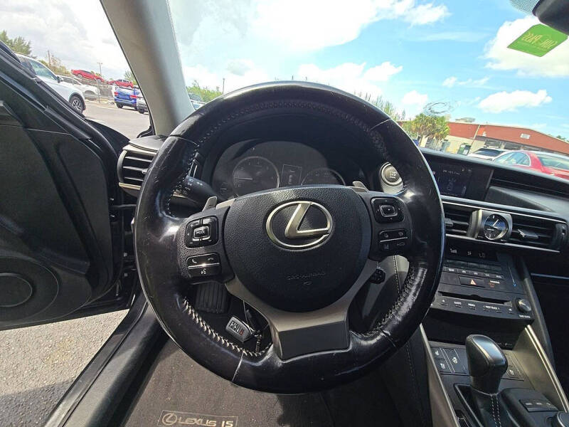 2019 Lexus IS 300