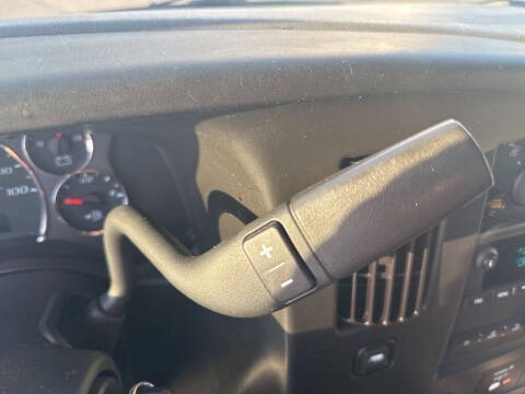 2023 Chevrolet Express 2500