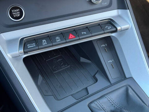 2025 Audi Q3 quattro S line Premium 45 TFSI