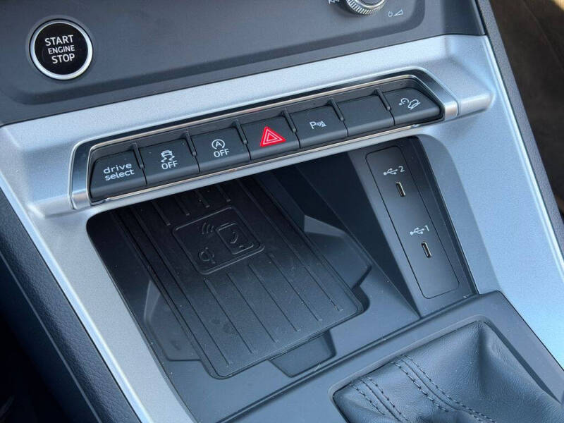 2025 Audi Q3 quattro S line Premium 45 TFSI