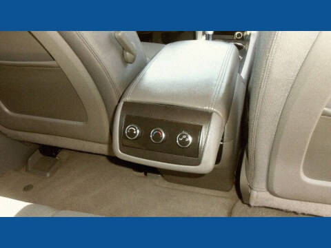 2011 Chevrolet Traverse LS