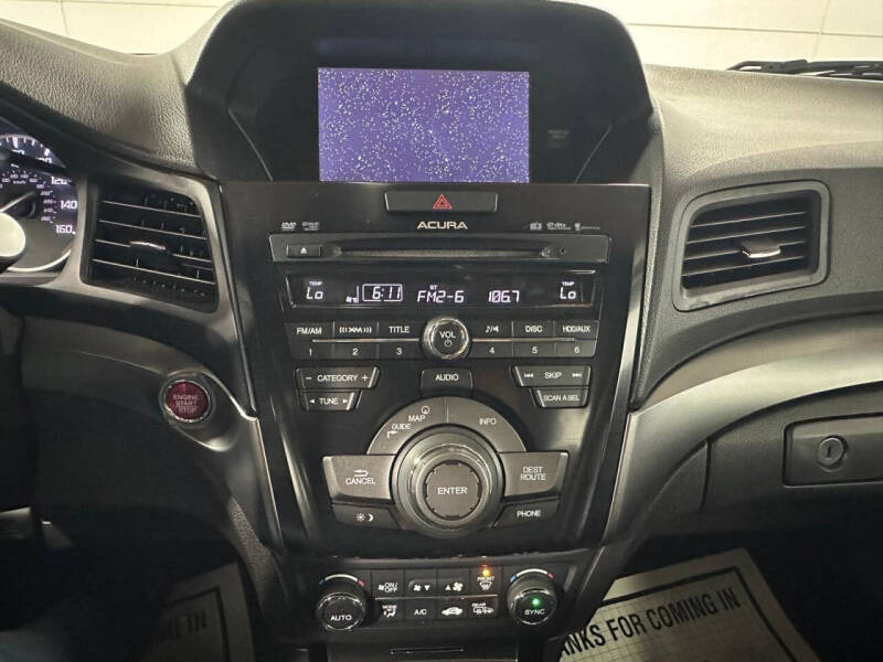 2013 Acura ILX 2.0L w/Tech