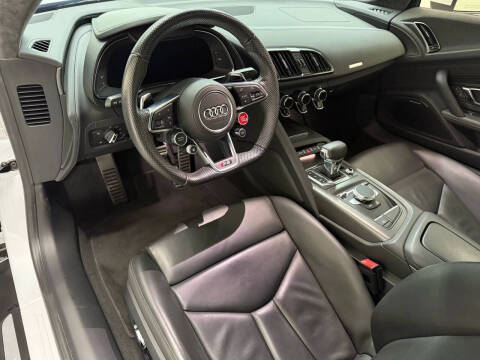 2022 Audi R8 5.2 V10 performance