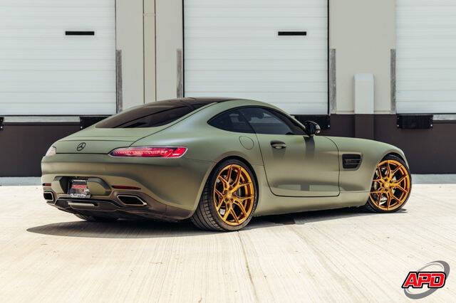 2017 Mercedes-Benz AMG GT