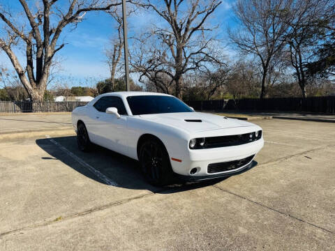 2021 Dodge Challenger SXT