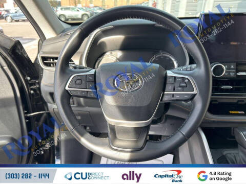 2023 Toyota Highlander Hybrid Bronze Edition