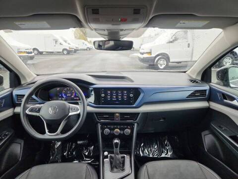 2024 Volkswagen Taos SE