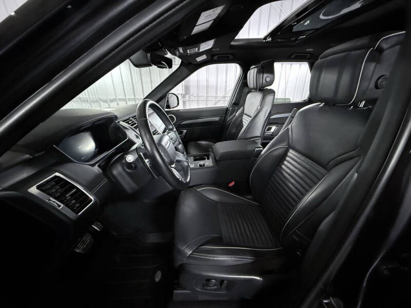 2022 Land Rover Discovery P360 HSE R-Dynamic