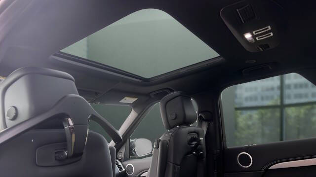 2026 Land Rover Discovery P360 Limited Edition