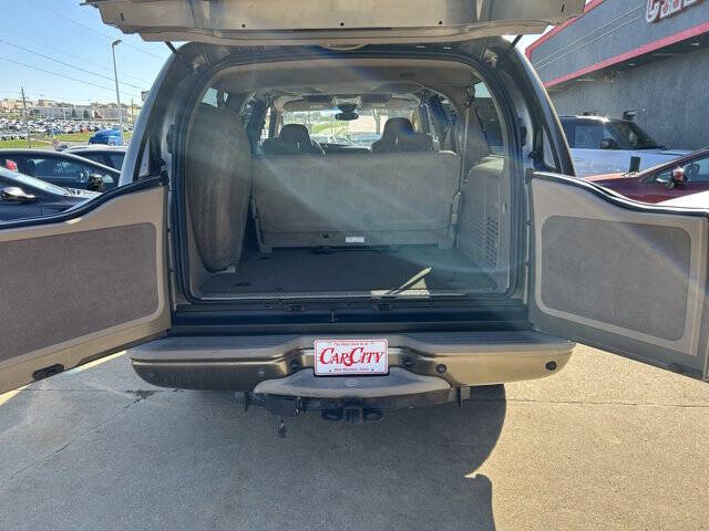 2004 Ford Excursion Limited