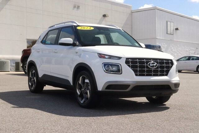 2024 Hyundai Venue SEL