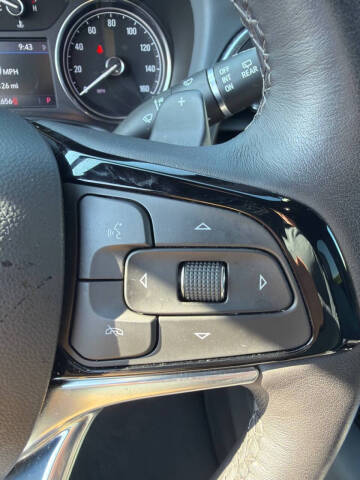 2023 Buick Enclave Essence