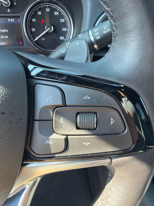 2023 Buick Enclave Essence