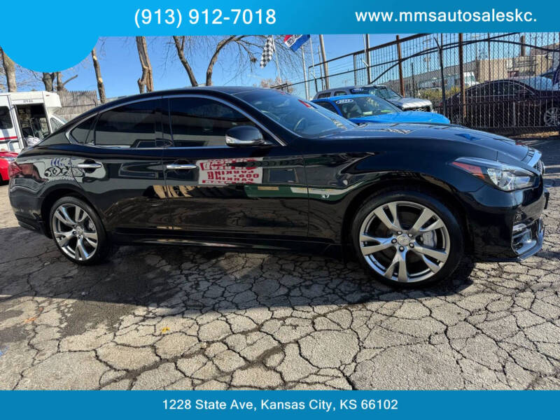 2016 Infiniti Q70 3.7