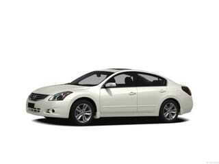 2012 Nissan Altima for sale at BORGMAN OF HOLLAND LLC in Holland MI