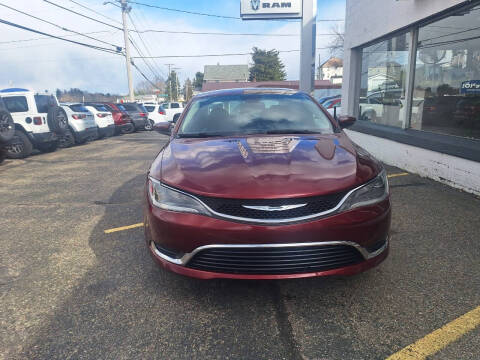 2016 Chrysler 200 Limited