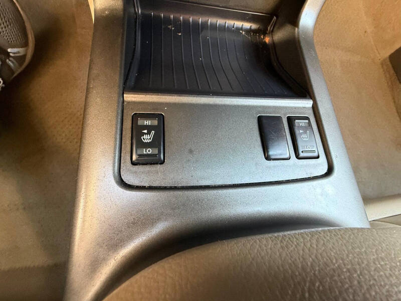 2011 Nissan Murano LE