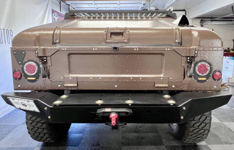 2004 AM General Hummer