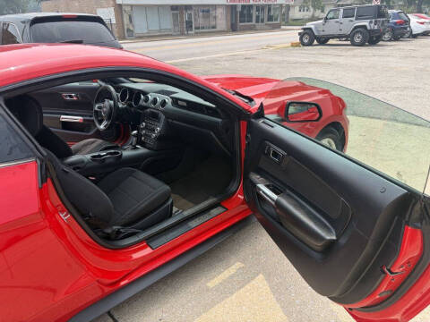 2015 Ford Mustang V6