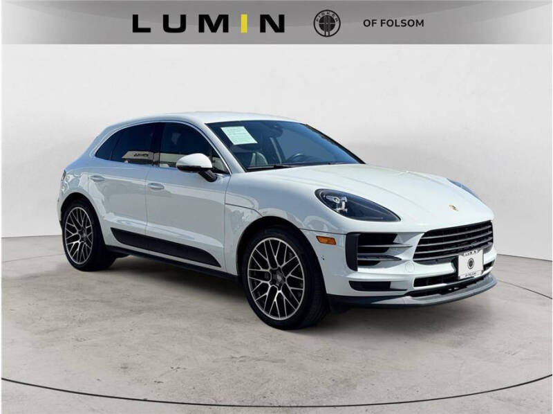 2020 Porsche Macan S