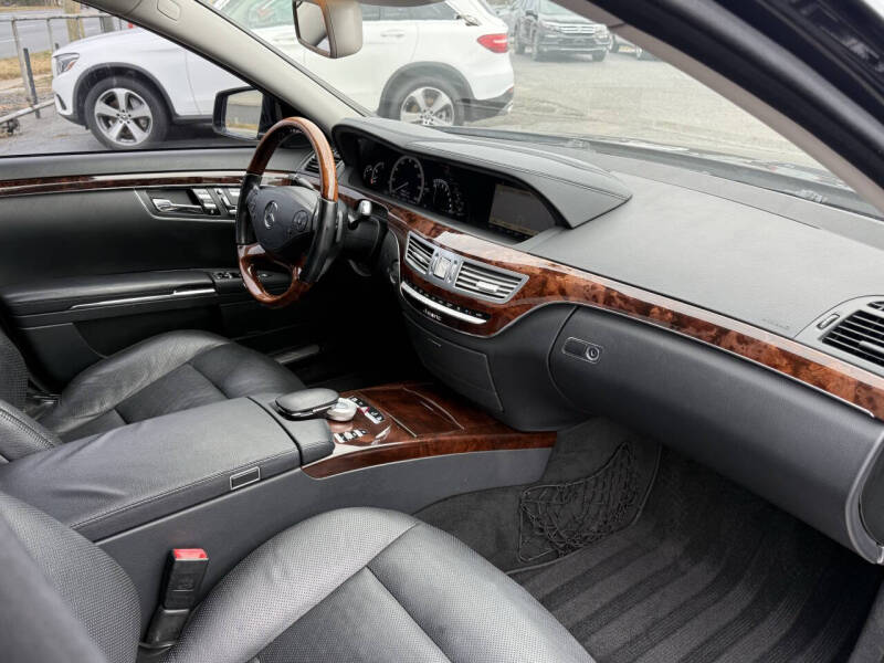 2012 Mercedes-Benz S-Class S 550 4MATIC