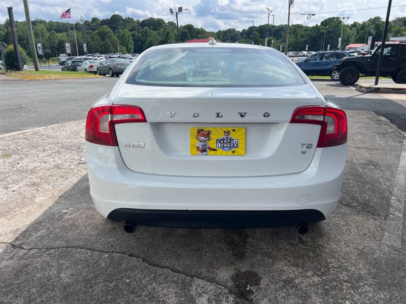 2011 Volvo S60 T6
