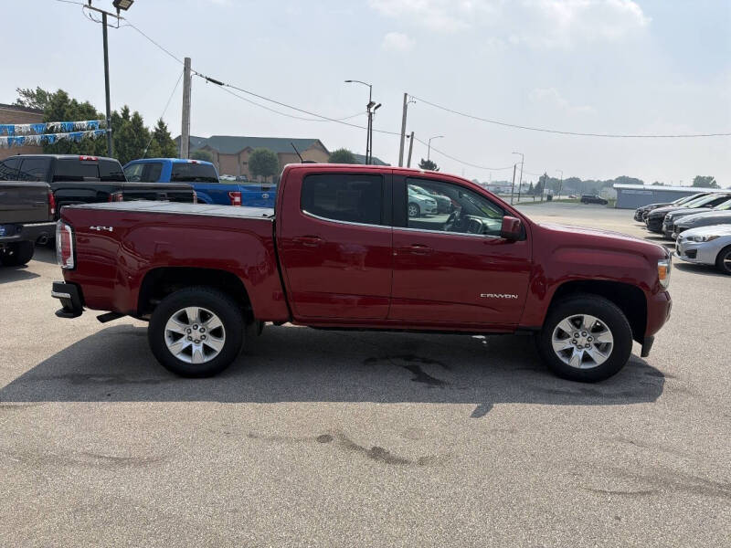 2017 GMC Canyon SLE