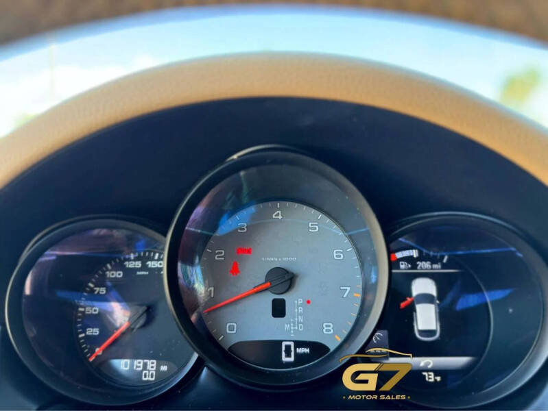 2015 Porsche Macan S