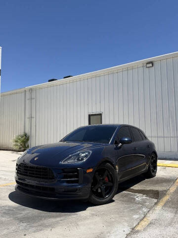 2020 Porsche Macan Base Photo