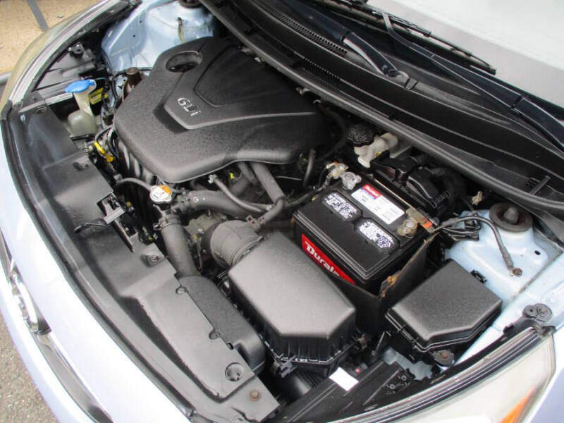 2013 Hyundai Accent GLS