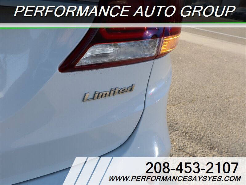 2017 Hyundai Santa Fe Limited