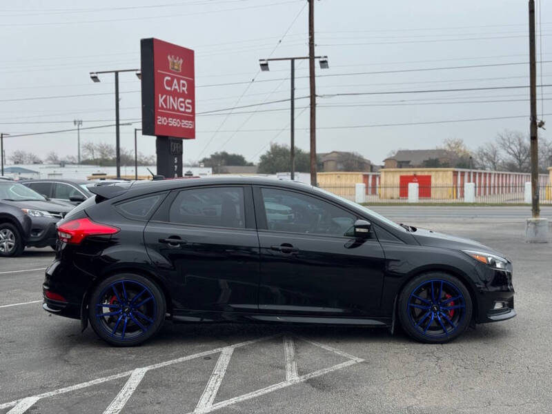 2018 Ford Focus ST