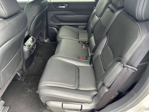 2025 Nissan Armada SV