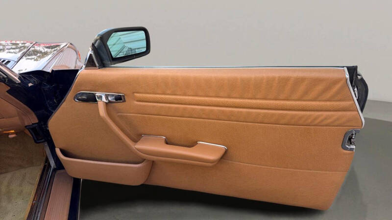 1986 Mercedes-Benz 560-Class 560 SL