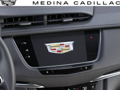 2026 Cadillac XT5 Sport