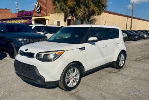 2014 Kia Soul +
