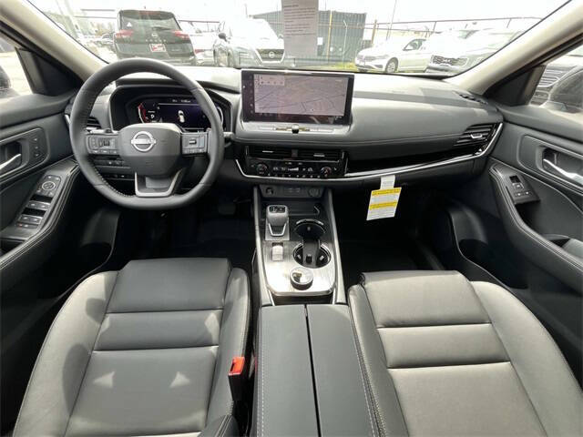 2025 Nissan Rogue SL