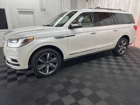 2019 Lincoln Navigator L Black Label
