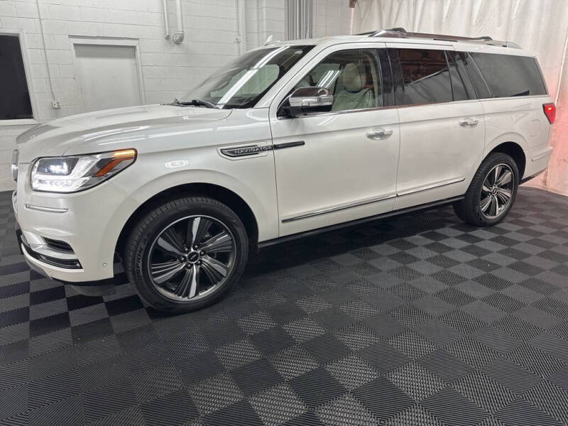 2019 Lincoln Navigator L Black Label